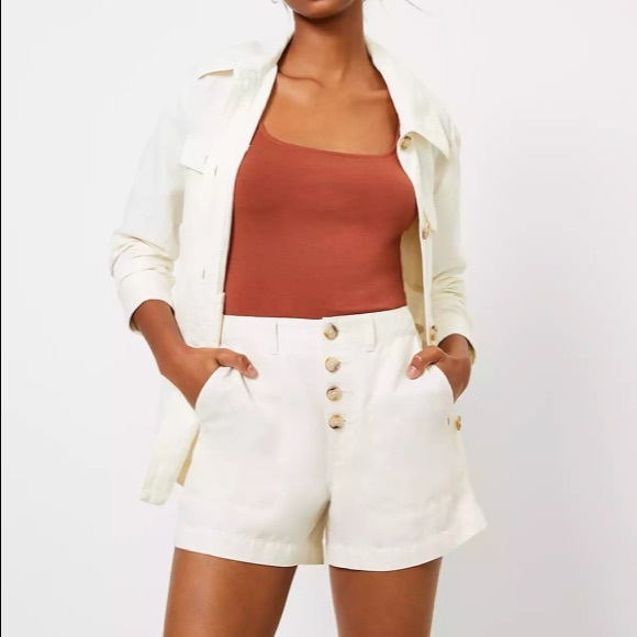 LOFT Pants - LOFT‎ NWT Women's Casual Button Front Utility Shorts